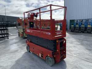 2015 Manitou 100SEC Electric Scissors Lift c/w Control Box - 5
