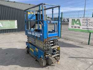 2017 Genie GS1932 Electric Scissors Lift c/w Controller - 2