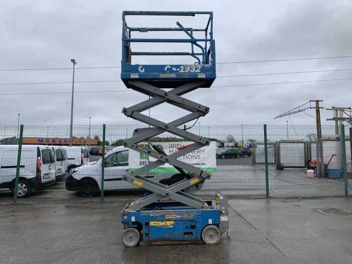 2018 Genie GS1932 Electric Scissors Lift