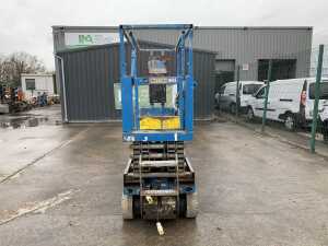2018 Genie GS1932 Electric Scissors Lift - 2