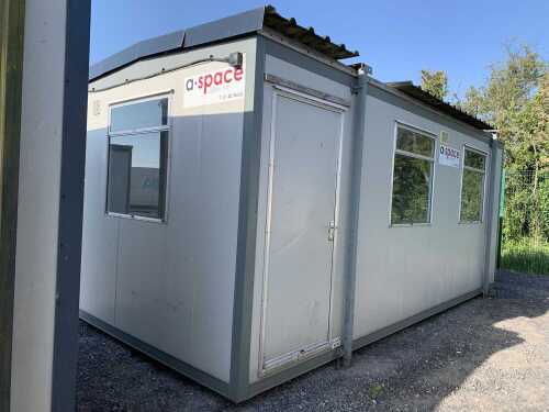 UNRESERVED 20FT x 10FT Portable Cabin