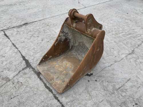 UNRESERVED Digging Bucket To Suit Excavator (1'9 - 50mm)