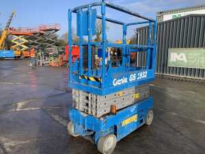 Genie GS1932 Electrci Scissors Lift c/w Control Box - 5
