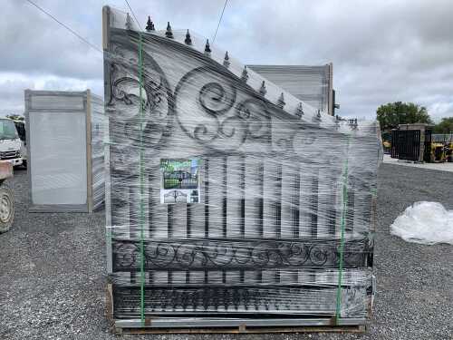 NEW/UNUSED 14FT Bi-Parting Steel Gates (1 x Set)