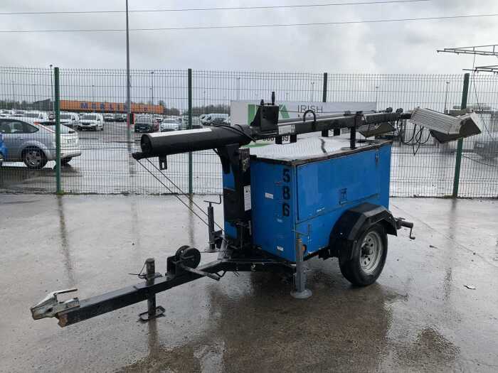 Night Hawk Fast Tow Diesel Lighting Tower