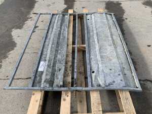 UNRESERVED Galvanised Cattle Dividing Gate - 3