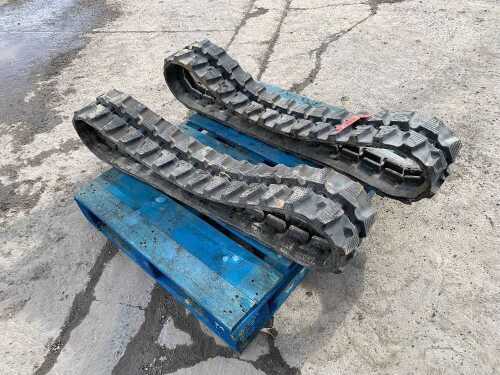 Unused Pair Of Excavator Tracks - 230 x 96 x 33