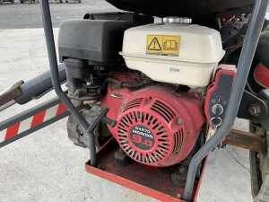 UNRESERVED 2005 Hinowa Gold Lift 1470 Tracked Spider Boom Lift - 12