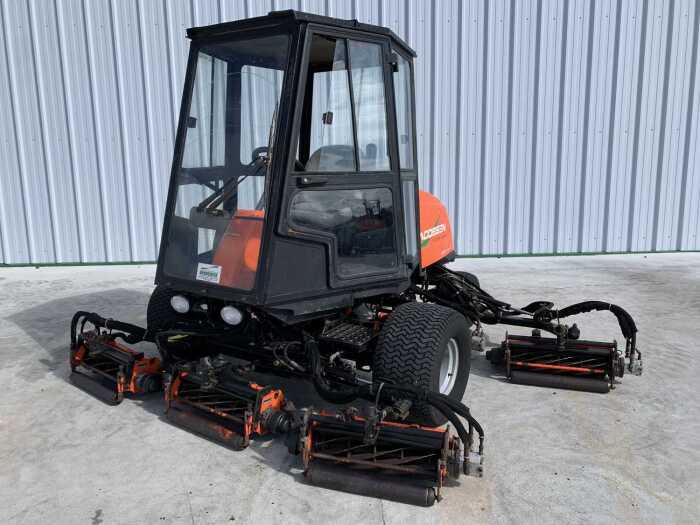 Jacobsen LF4677 Turbo 4WD Fairway Mower c/w Cab