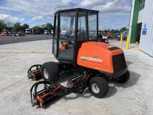 Jacobsen LF4677 Turbo 4WD Fairway Mower c/w Cab - 3