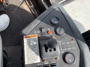 Jacobsen LF4677 Turbo 4WD Fairway Mower c/w Cab - 20