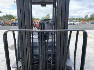 UNRESERVED 2010 Toyota 1.5T Gas Forklift - 10