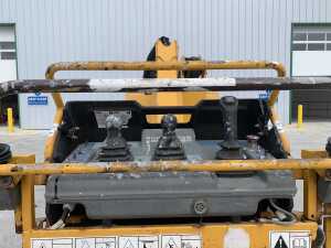2016 Haulotte HA16 RTJ Pro Articulated Diesel Boom Lift - 9