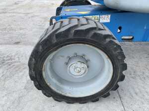UNRESERVED 2013 Genie Z-45/25J Articulated Diesel Boom Lift - 13