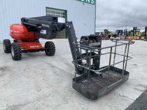 2006 Manitou 180ATJ Articulated Diesel Boom Lift - 8