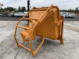 DRE 2M Column Concrete Skip - 5