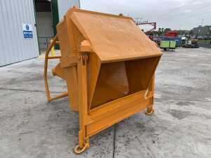 DRE 2M Column Concrete Skip - 7