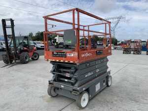 2018 Skyjack SJ4632 Electric Scissors Lift c/w Control Box - 4