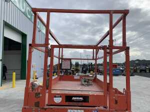 2018 Skyjack SJ4632 Electric Scissors Lift c/w Control Box - 9