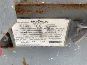 2018 Skyjack SJ4632 Electric Scissors Lift c/w Control Box - 13
