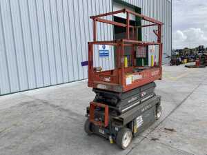 2018 Skyjack SJ3219 Electric Scissors Lift c/w Control Box - 8