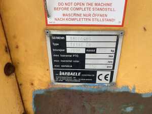 UNRESERVED Vandaele TV180 TR PTO Driven Wood Chipper - 8