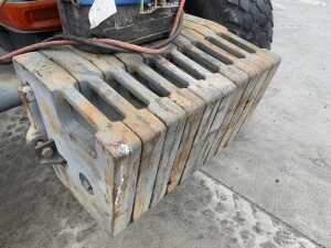 UNRESERVED 2007 Kubota ME8200 4WD Tractor c/w Grass Tyres - 8
