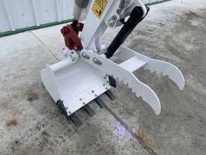 2026 Cartiwell CW-20U Zero Tail 2T Excavator c/w Bucket & Thumb Grab - 12