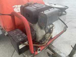 UNRESERVED Fast Tow Diesel Power Washer c/w Hose & Lance - 7