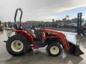 UNRESERVED 2008 Branson 4720H Compact Tractor c/w Branson BL2A Loader & Bucket - 6