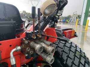 UNRESERVED 2008 Branson 4720H Compact Tractor c/w Branson BL2A Loader & Bucket - 11