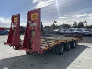 UNRESERVED 2012 Redrock Tri Axle Low Loader c/w Ramps & Winch - 5