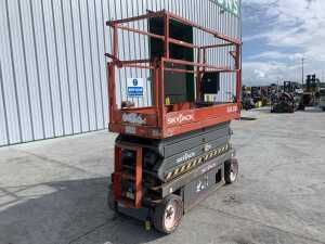 2015 Skyjack SJ3226 Electric Scissors Lift c/w Control Box - 7