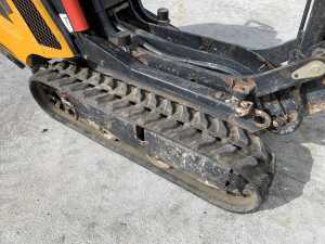 JCB HTD5 Tracked High Tip Diesel Dumper - 12