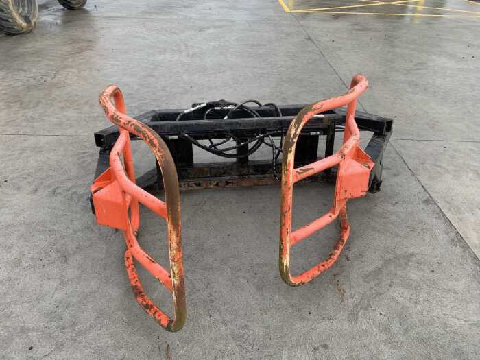 2017 Ursus Hydraulic Bale Grab