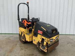 2017 Bomag BW90AD-5 Twin Drum Roller - 4