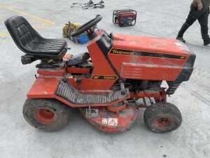 Westwood Ride On Mid Mounted Lawnmower - 6