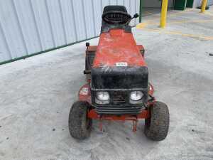 Westwood Ride On Mid Mounted Lawnmower - 8