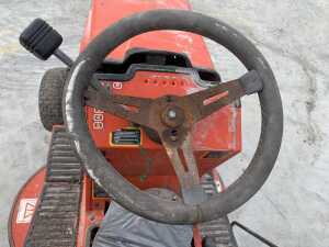 Westwood Ride On Mid Mounted Lawnmower - 10