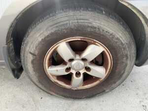 UNRESERVED 2008 Kia Sorento GSE Commercial - 14