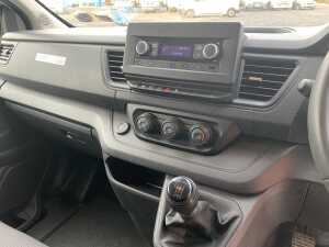 UNRESERVED 2022 Renault Trafic LL30 Blue DCI Business 130 - 12