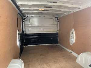 UNRESERVED 2022 Renault Trafic LL30 Blue DCI Business 130 - 8