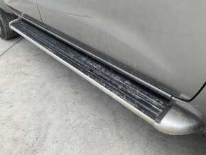 UNRESERVED 2016 Nissan Navara 2.3 Tekna DCI NP300 Crew Cab - 19