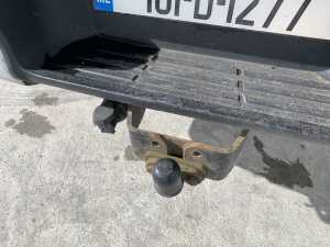 UNRESERVED 2018 Toyota Hilux Double Cab Pickup c/w Truckman Canopy - 8
