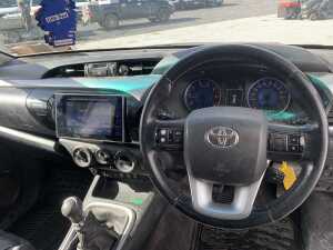 UNRESERVED 2018 Toyota Hilux Double Cab Pickup c/w Truckman Canopy - 11