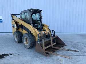 Caterpillar 262D 4WD Skidsteer c/w Bucket & Forks - 4