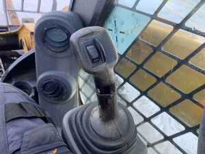 Caterpillar 262D 4WD Skidsteer c/w Bucket & Forks - 12