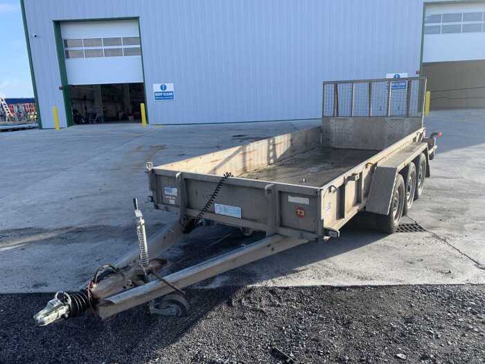Ifor Williams GP145M Tri Axle 3.5T Plant Trailer