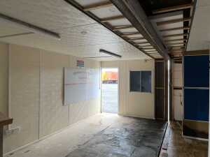UNRESERVED 24FT x 20FT Anti Vandal Office Unit - 9