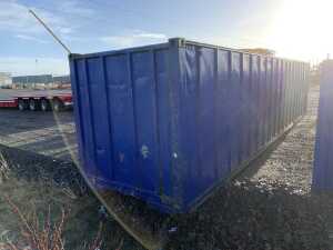 UNRESERVED 40FT x 8FT Storage Container - 4